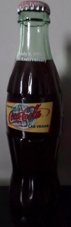 1996-2652 € 15,00 coca cola flesje 8oz 1st anniversary las vegas.jpeg
